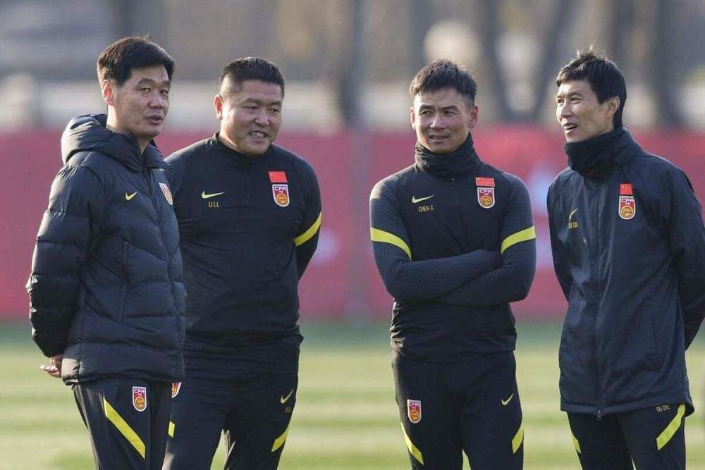 华人生活自拍区杏吧有你
